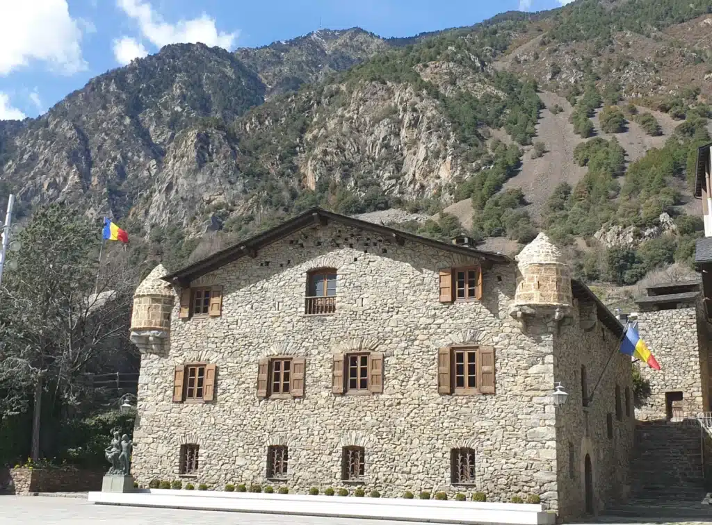 casa de la vall fotos del exterior