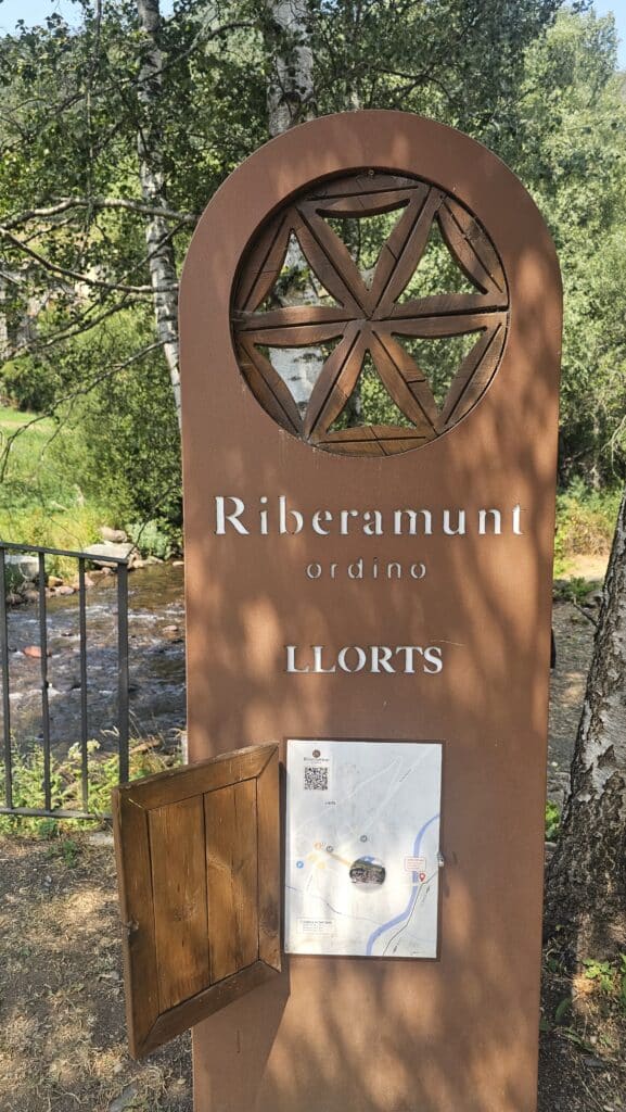 Ruta del hierro, entrada a Llorts