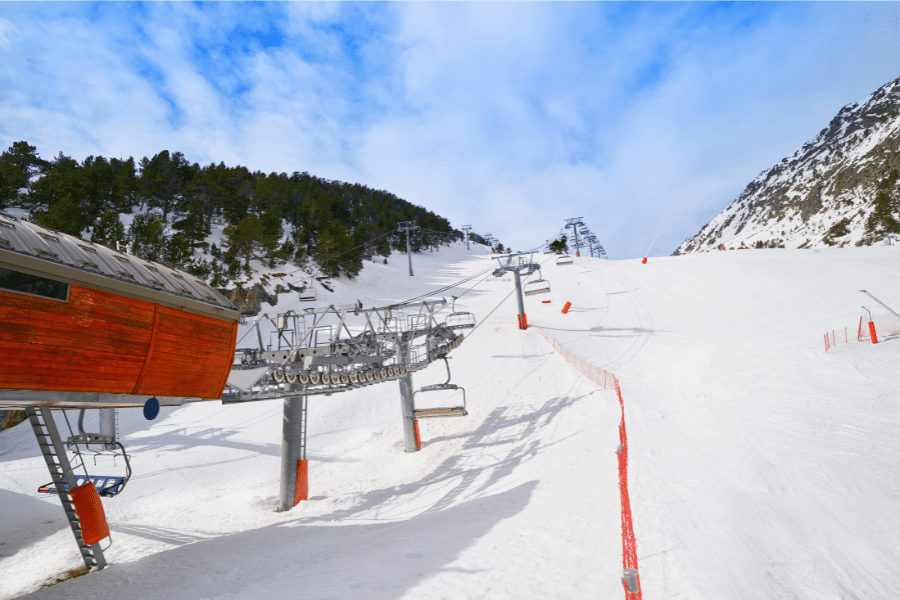pisas de esquí arinsal